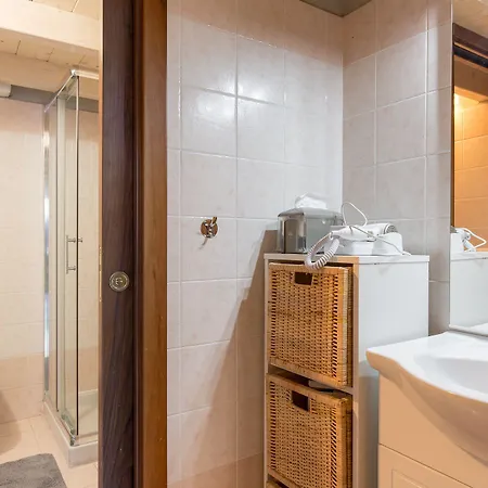 Apartament Campofiore 28 *